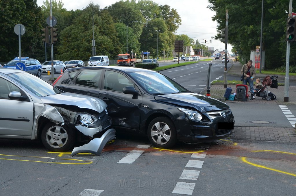 VU Koeln Muelheim Herler Ring Bergisch Gladbacherstr P46.JPG - Miklos Laubert